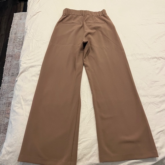 Abercrombie Tailored Wide Leg Pants - Picture 2 of 2